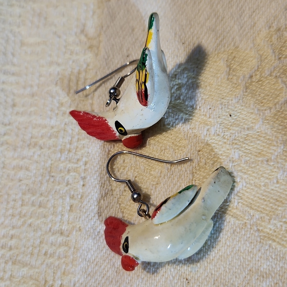 Folk art tropical parrot wooden earrings